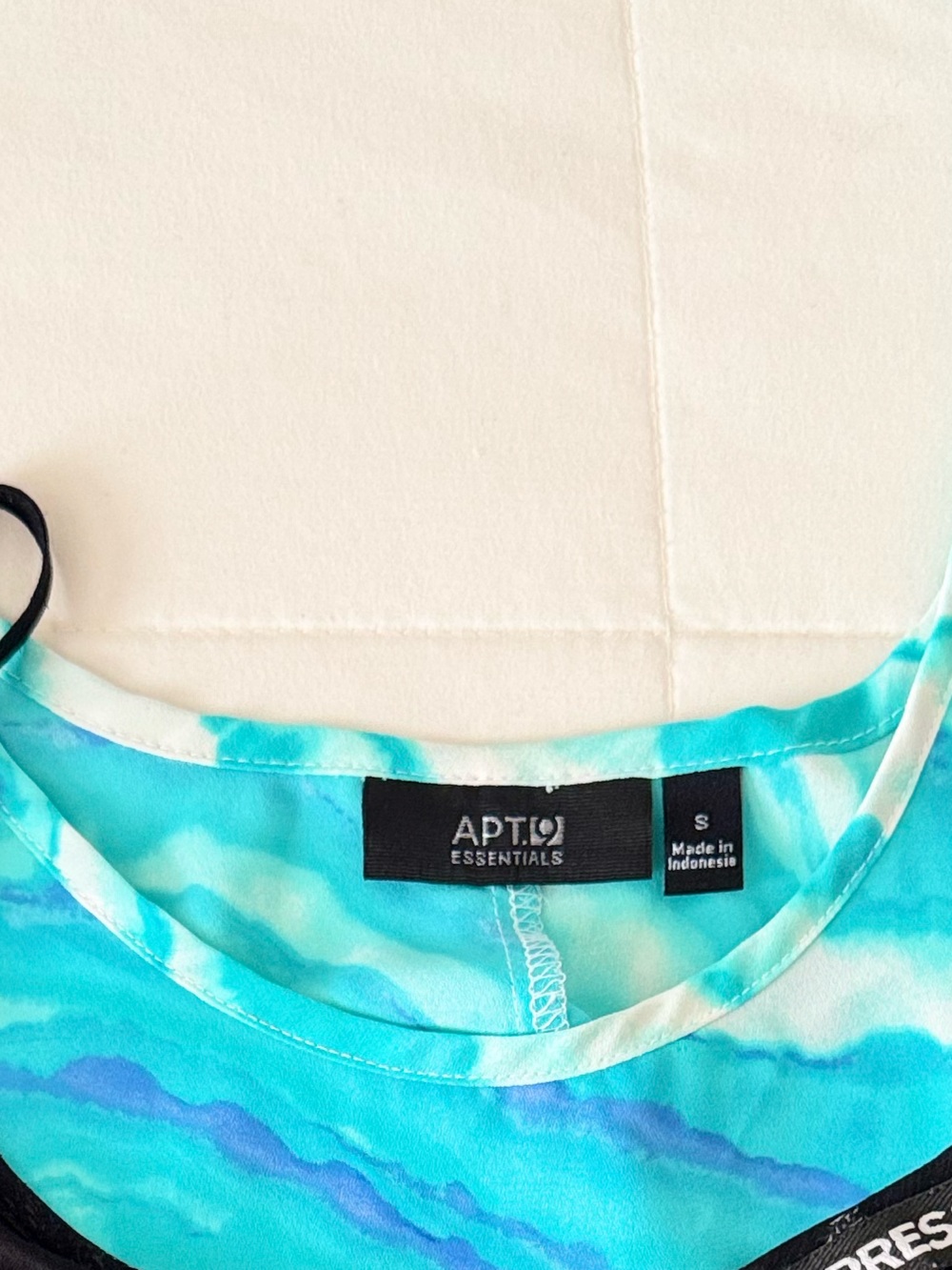 Apt.9 Blue Watercolor Ombré Cami - Size S - Picture 4 of 4